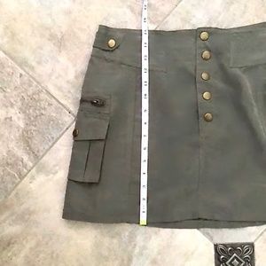 H&M Snap SKIRT Olive 12 NEW